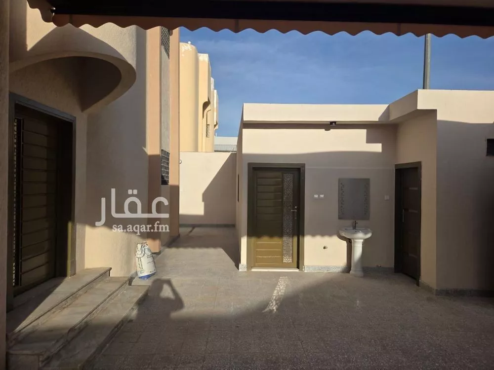 10 bedroom villa in Al Hamra 5