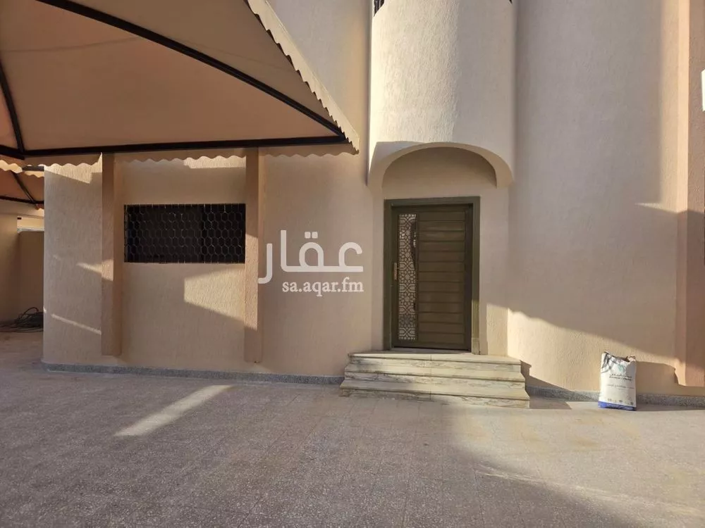 10 bedroom villa in Al Hamra 8