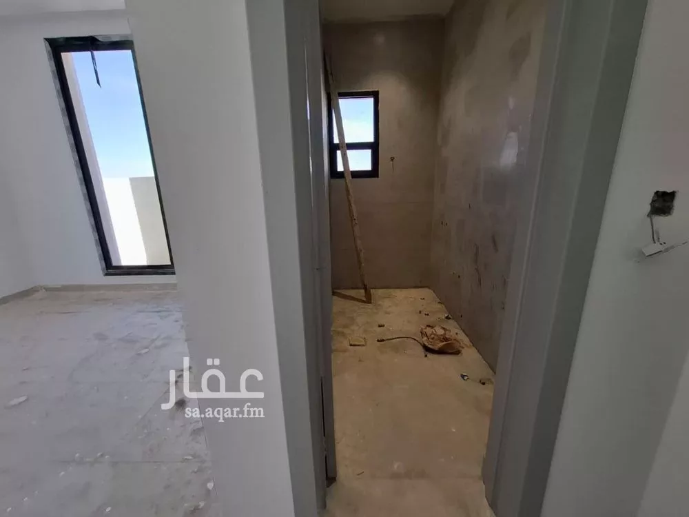 فيلا 5 غرف في النظيم 3