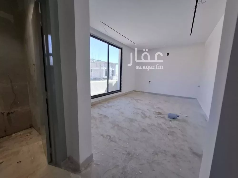 فيلا 5 غرف في النظيم 23