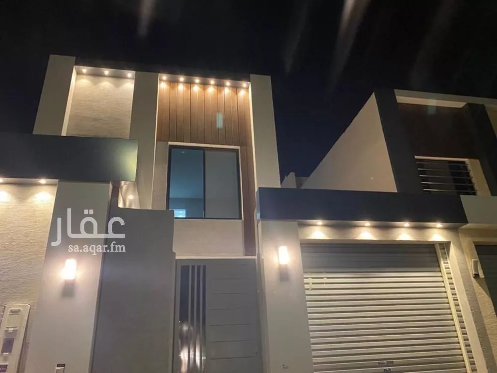 5 bedroom villa in Al Rimal 2