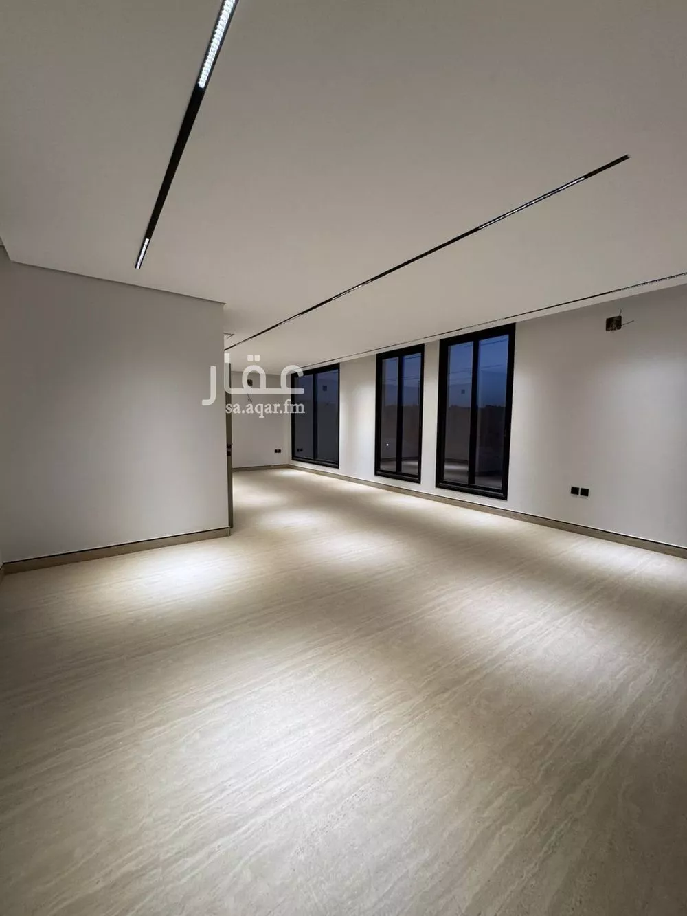 فيلا 3 غرف في الشرق 2