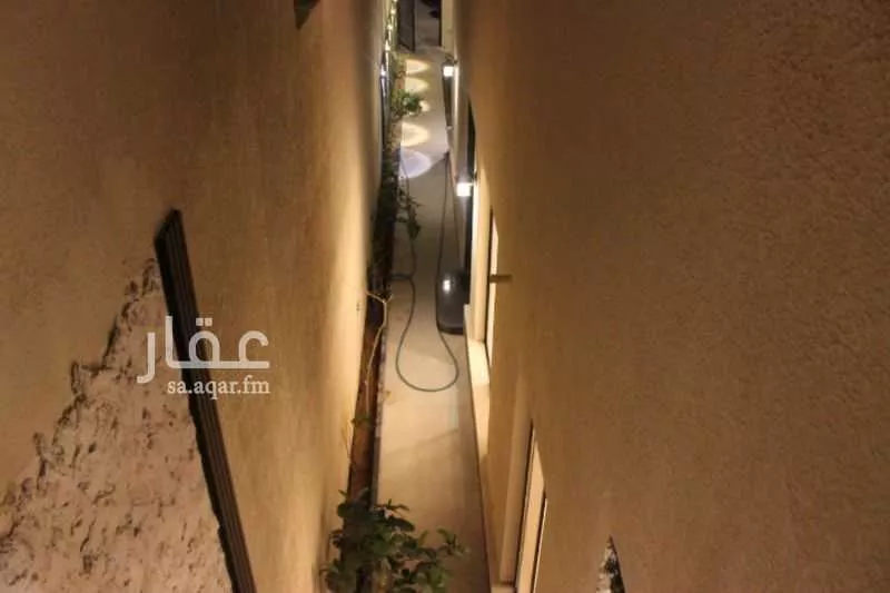 فيلا 4 غرف في النرجس 25