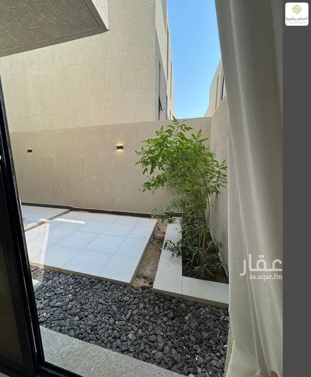 فيلا 4 غرف في الصفا 8