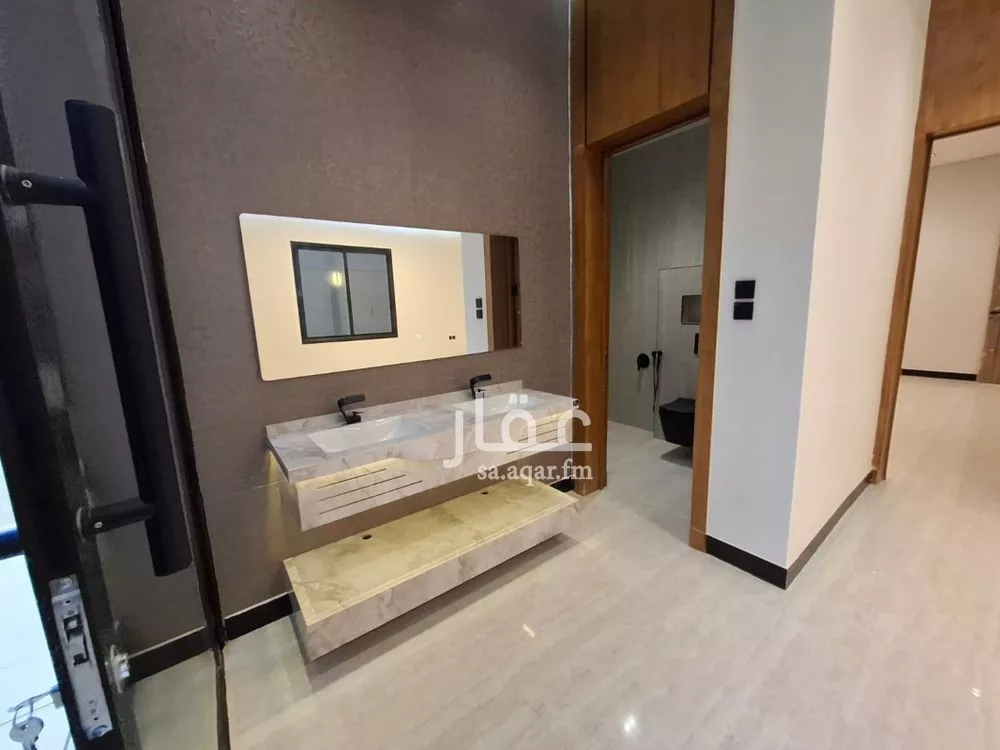 5 bedroom villa in Al Rimal 17