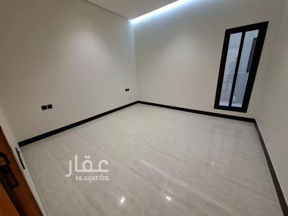 5 bedroom villa in Al Rimal 21