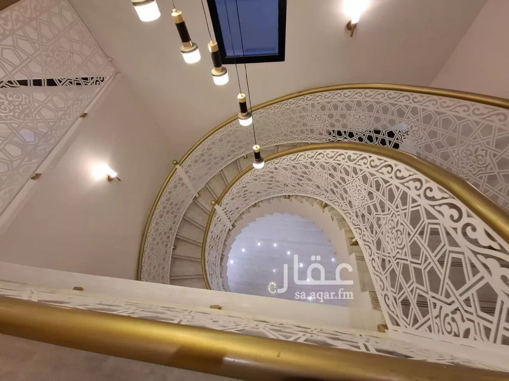 5 bedroom villa in Al Rimal 29