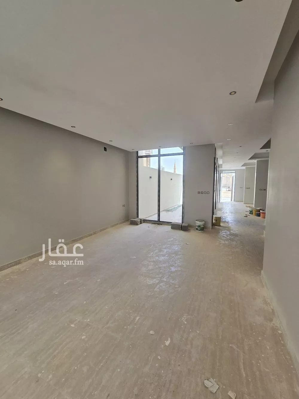 فيلا 5 غرف في الملك فيصل 12