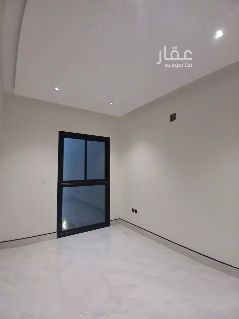 فيلا 4 غرف في النرجس 5