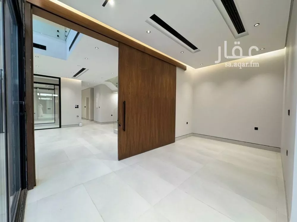 فيلا 4 غرف في النرجس 23