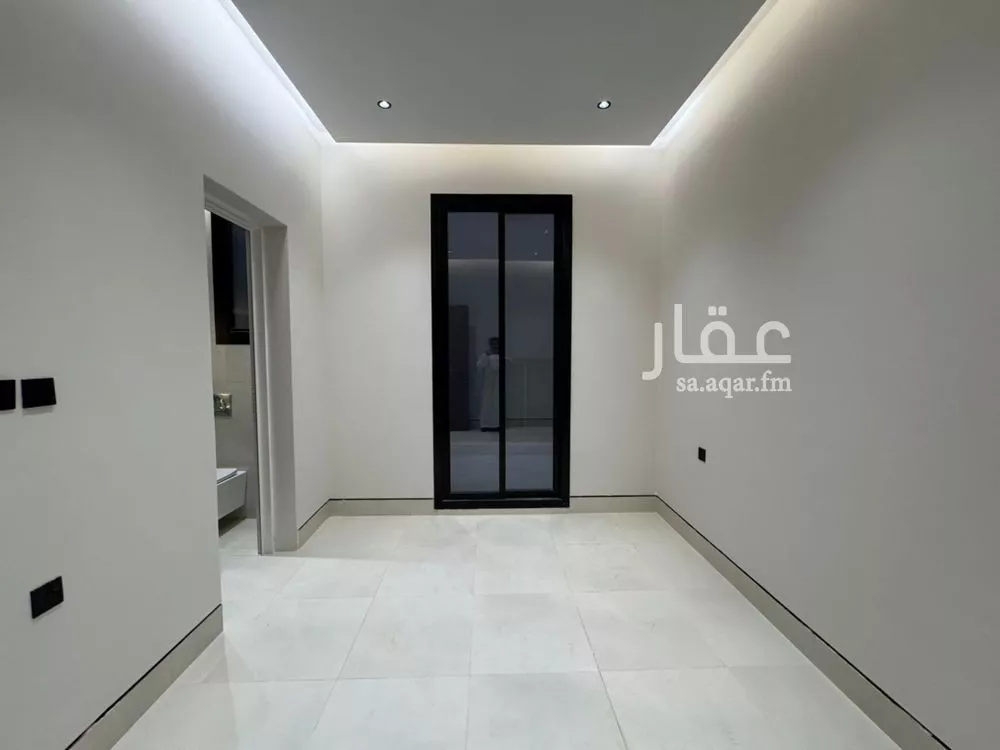 فيلا 4 غرف في النرجس 25