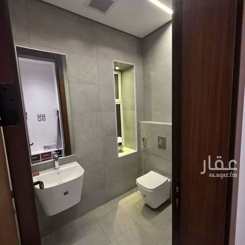 3 bedroom apartment in Al Shawqiyyah, Makkah 2