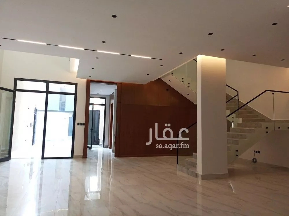 5 bedroom villa in Al Narjis 13