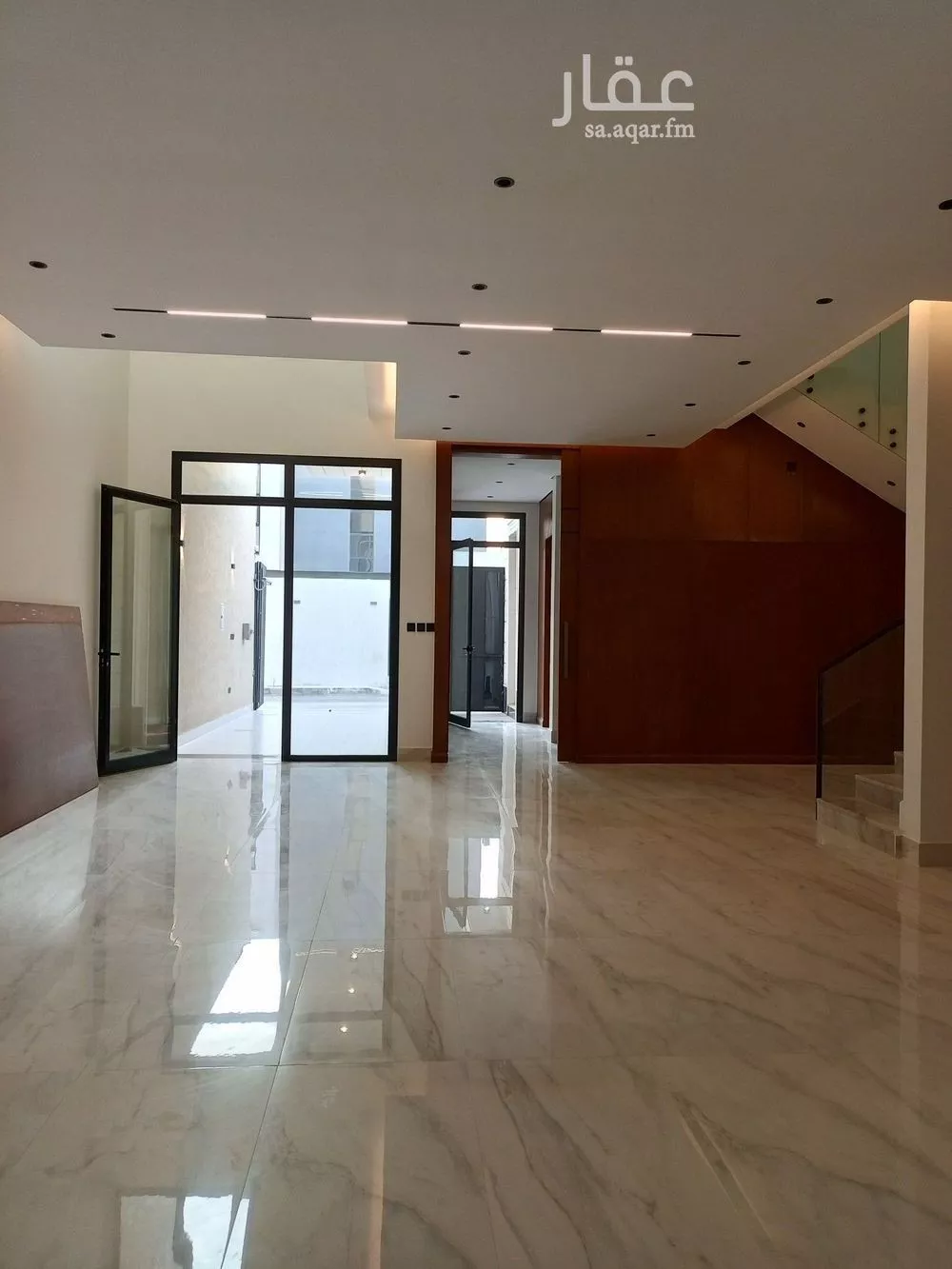5 bedroom villa in Al Narjis 14