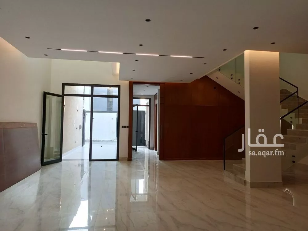 5 bedroom villa in Al Narjis 15