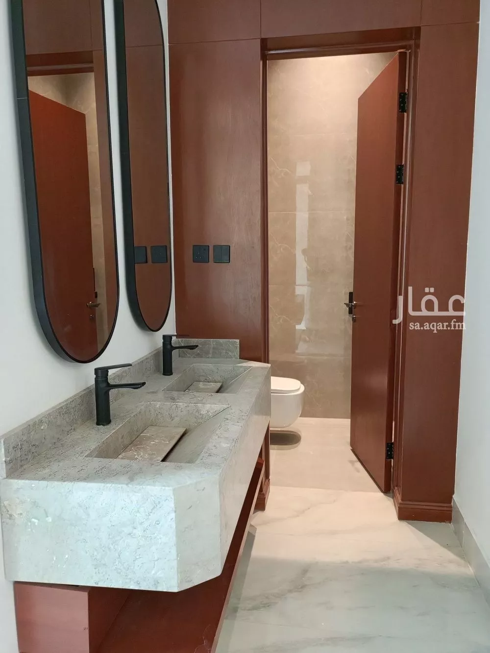 5 bedroom villa in Al Narjis 16
