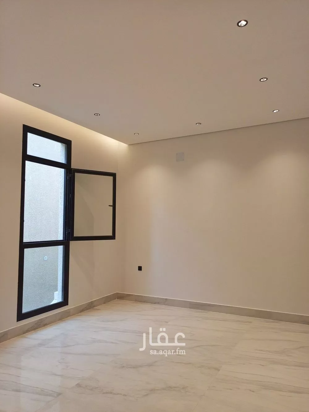 5 bedroom villa in Al Narjis 5