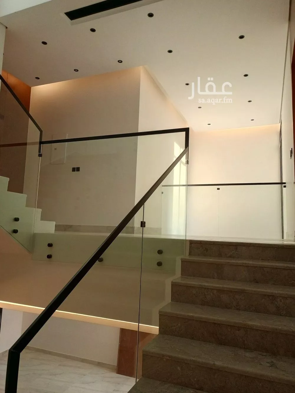 5 bedroom villa in Al Narjis 10