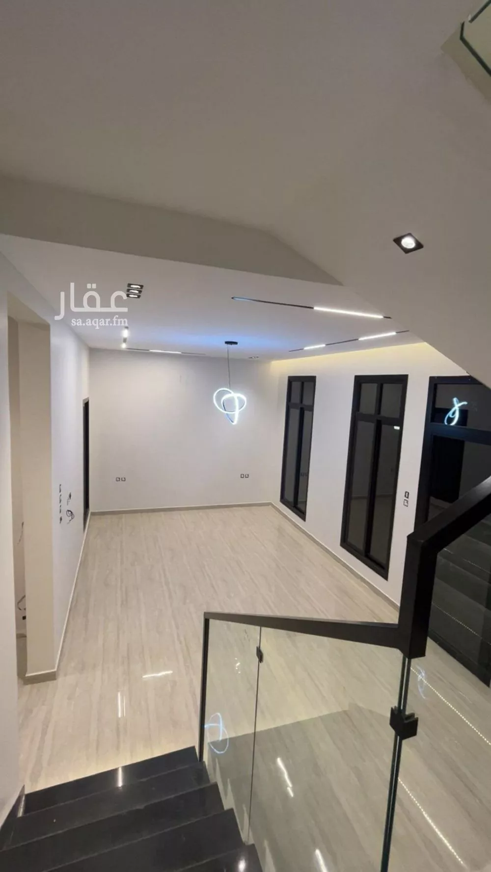 6 bedroom villa in Al Rimal 2