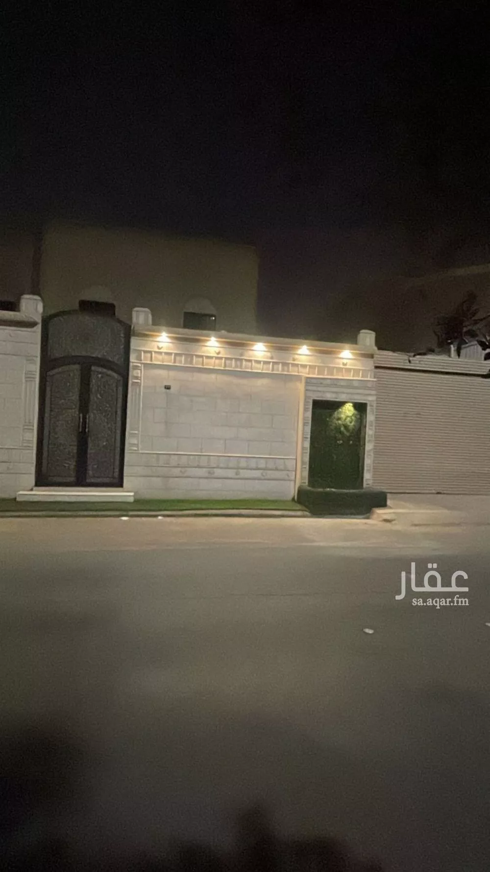 فيلا 7 غرف في الروضة 4