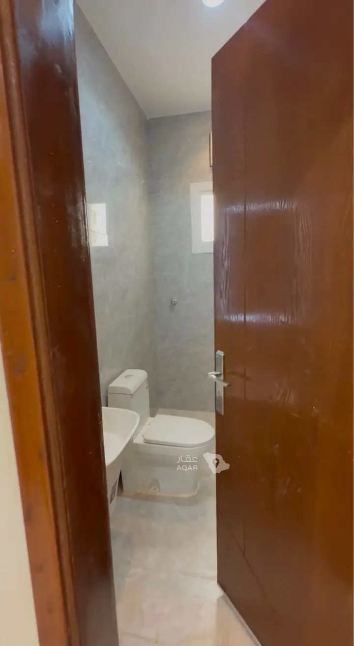3 bedroom apartment in Al Bashaer, Jeddah 4