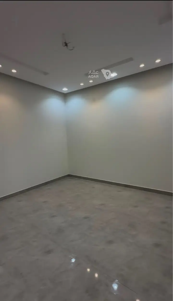 3 bedroom apartment in Al Bashaer, Jeddah 3