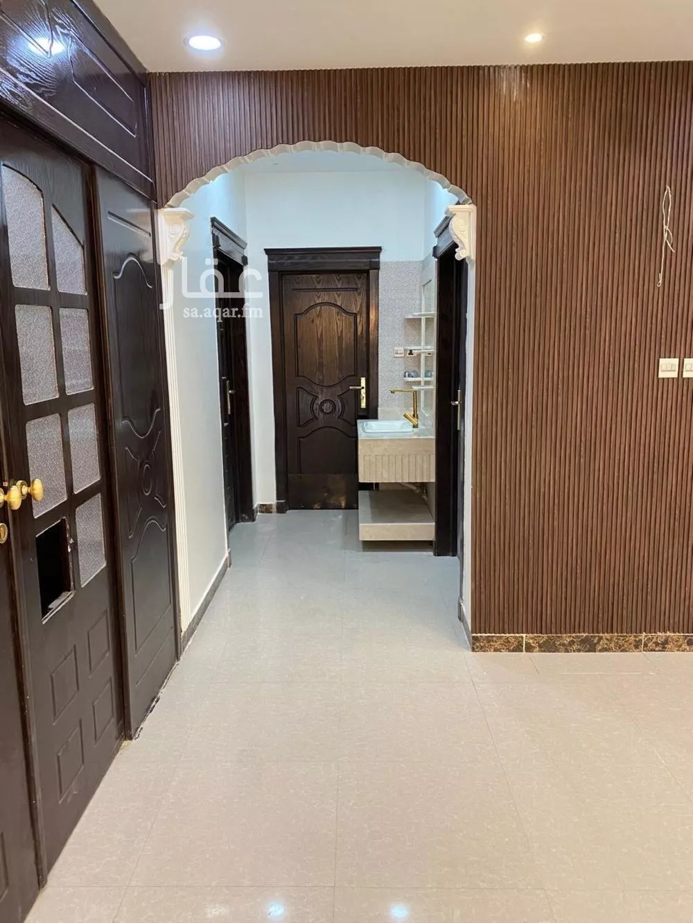 8 bedroom villa in Dhahrat Namar 6