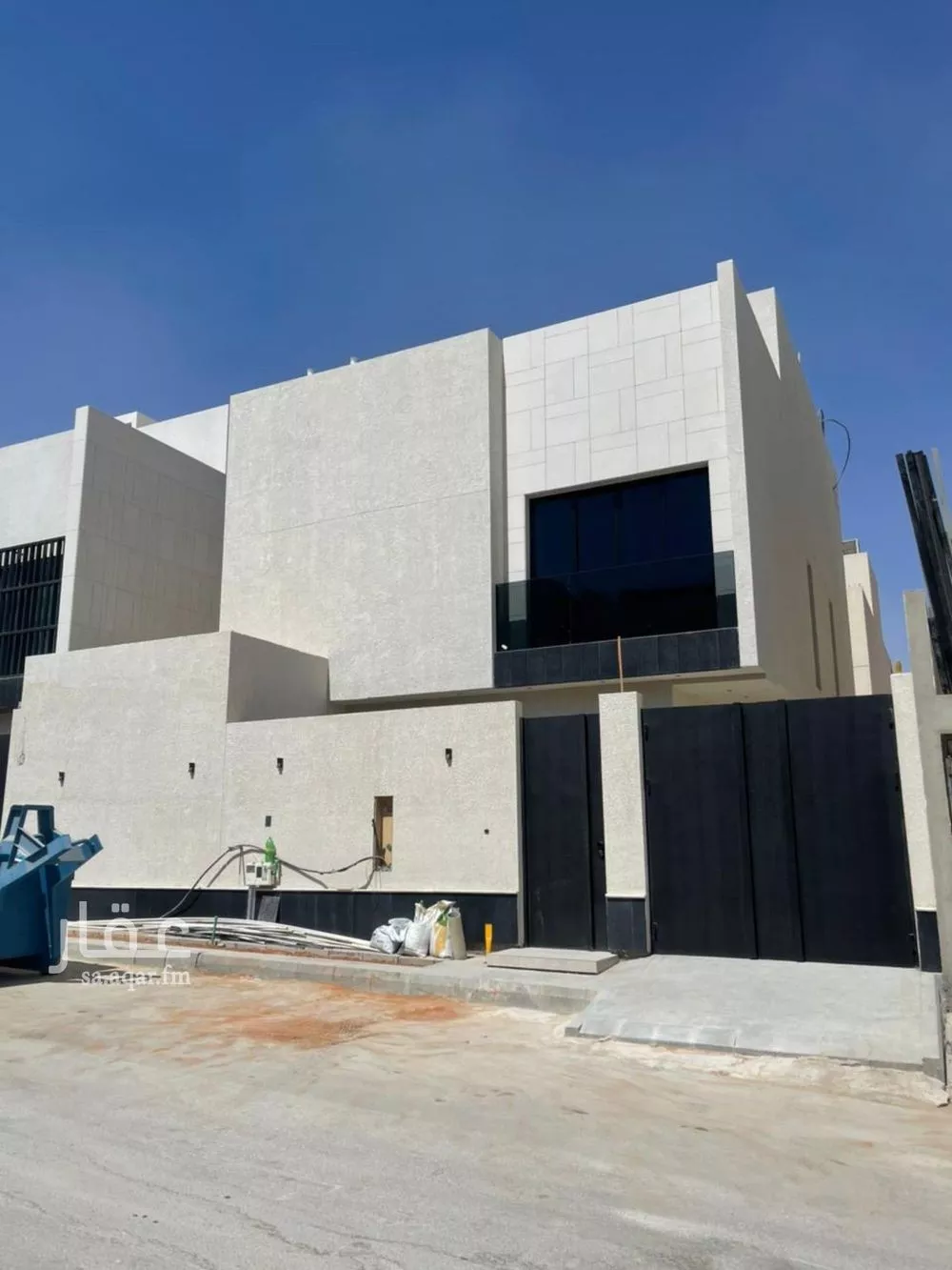 4 bedroom villa in Al Narjis 5