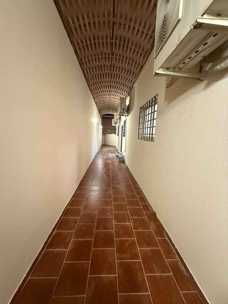 4 bedroom apartment in Ishbiliyah, Riyadh 3