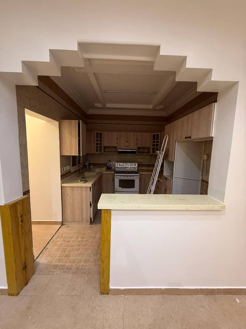 4 bedroom apartment in Ishbiliyah, Riyadh 12