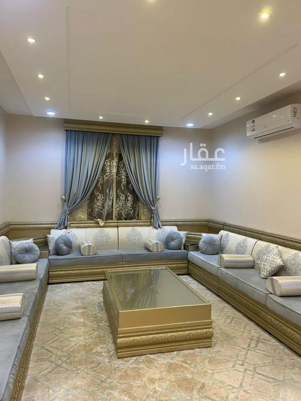 4 bedroom villa in Dhahrat Laban 2