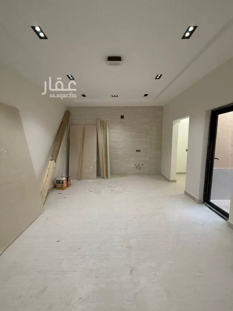 فيلا 10 غرف في الرمال 11