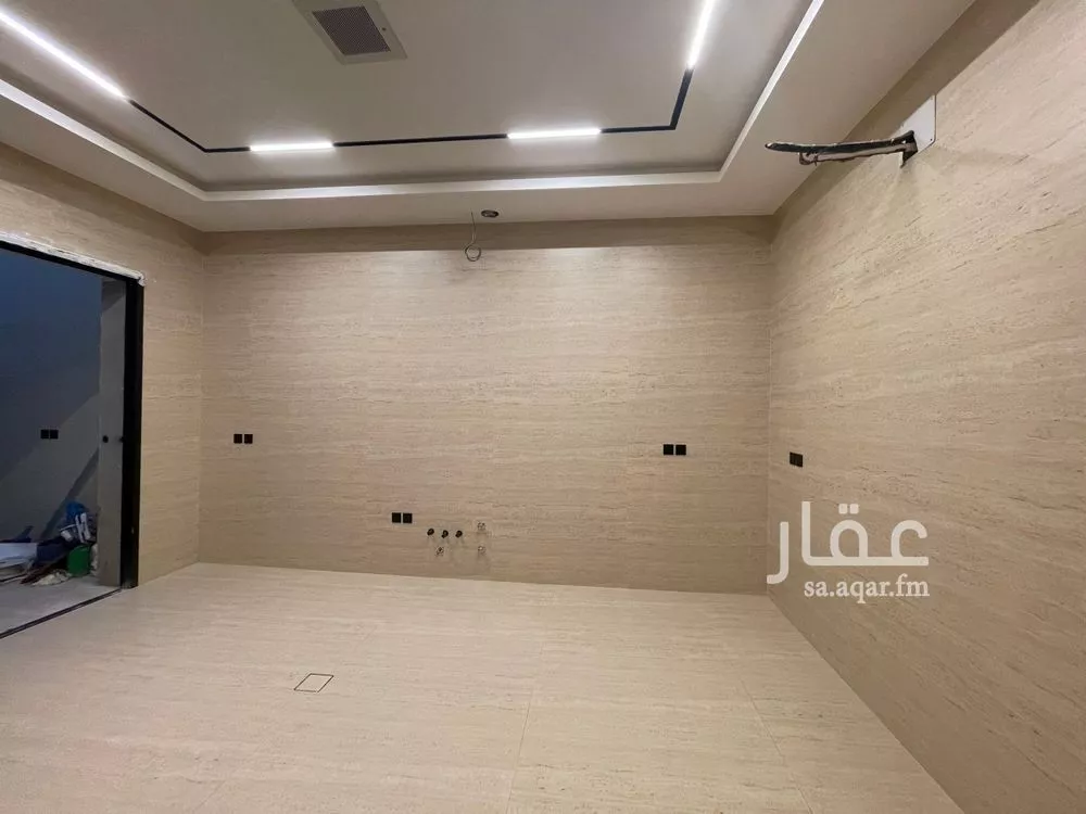 فيلا 7 غرف في النرجس 9