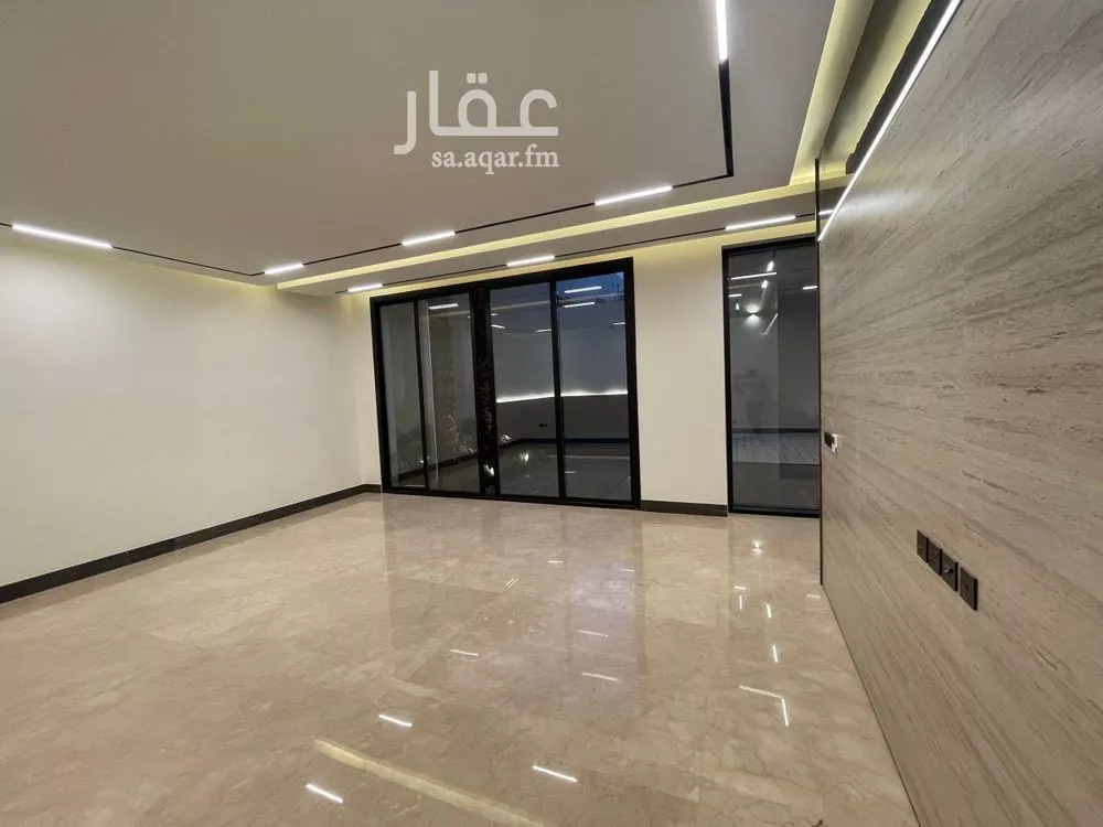 فيلا 7 غرف في النرجس 10
