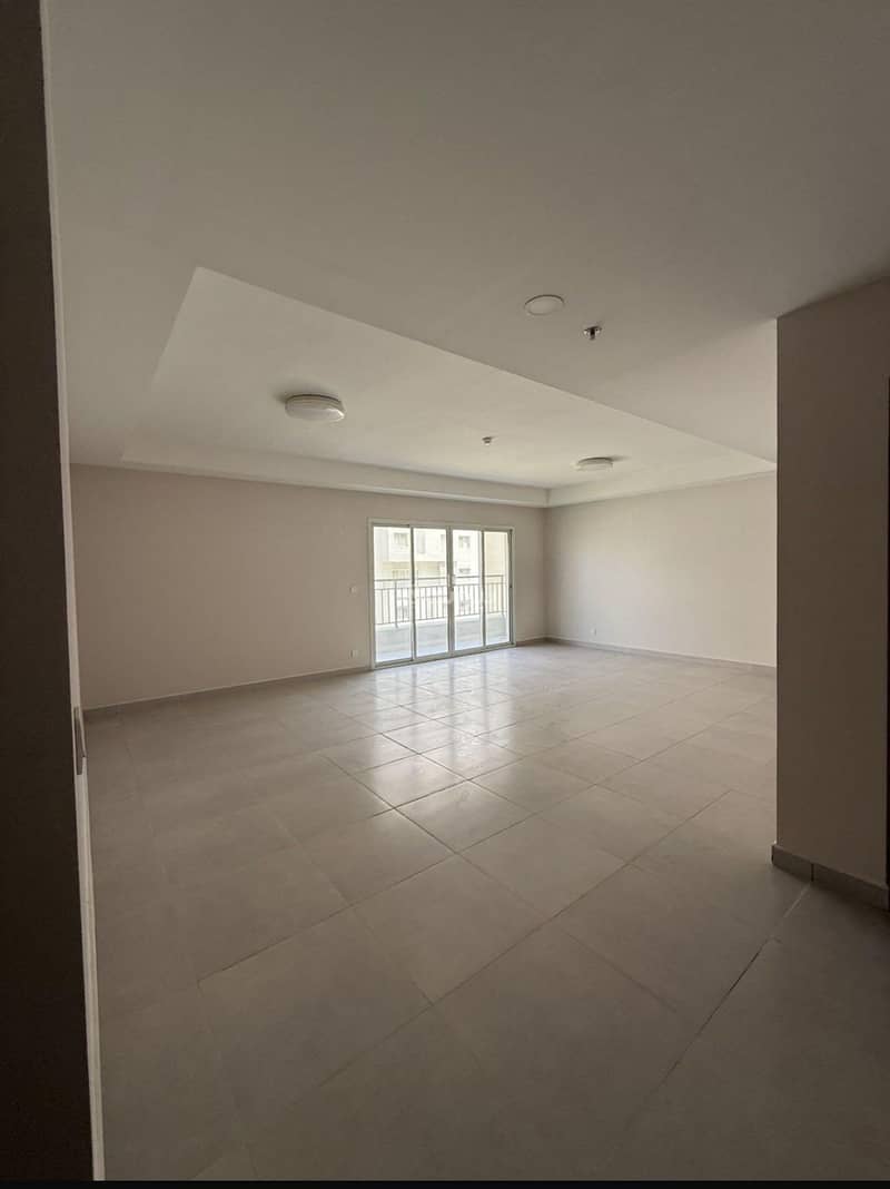 3 bedroom apartment in Al Iskan Al Janubi, Eastern Province 2