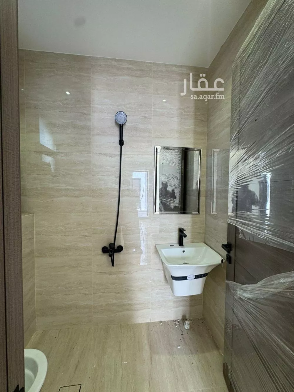 فيلا 7 غرف في النرجس 22