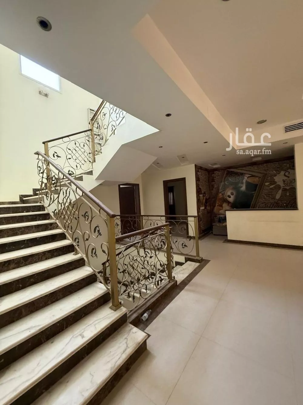 8 bedroom villa in Al Sahafah 15
