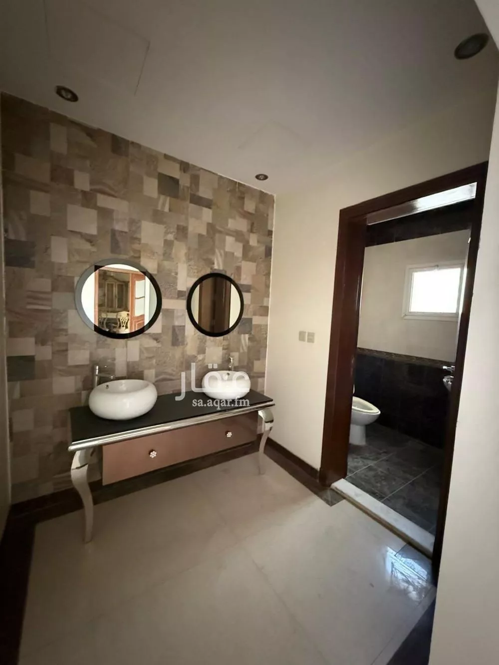 8 bedroom villa in Al Sahafah 6