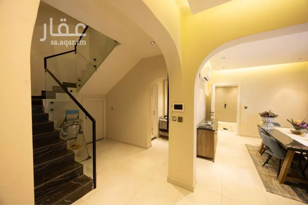5 bedroom villa in Al Narjis 14
