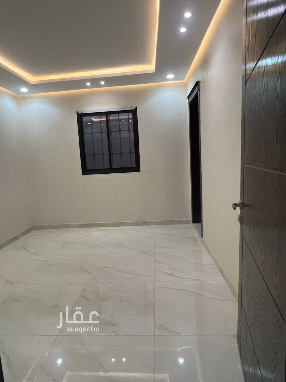 فيلا 6 غرف في الرمال 23