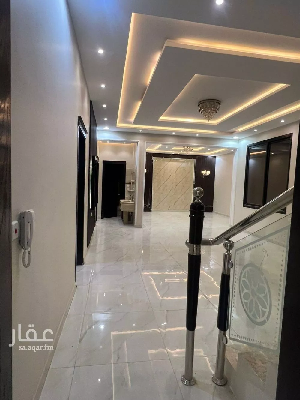 فيلا 6 غرف في الرمال 10