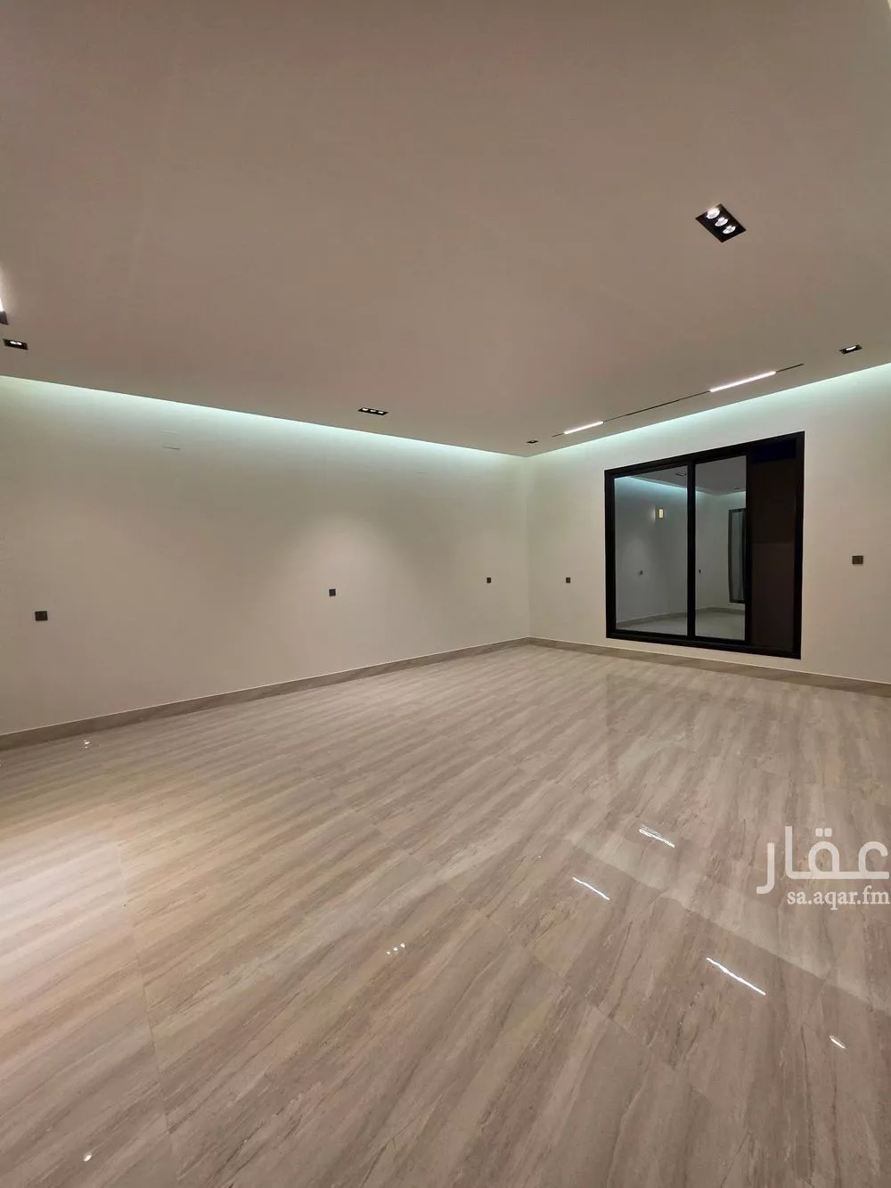 فيلا 5 غرف في الرمال 11