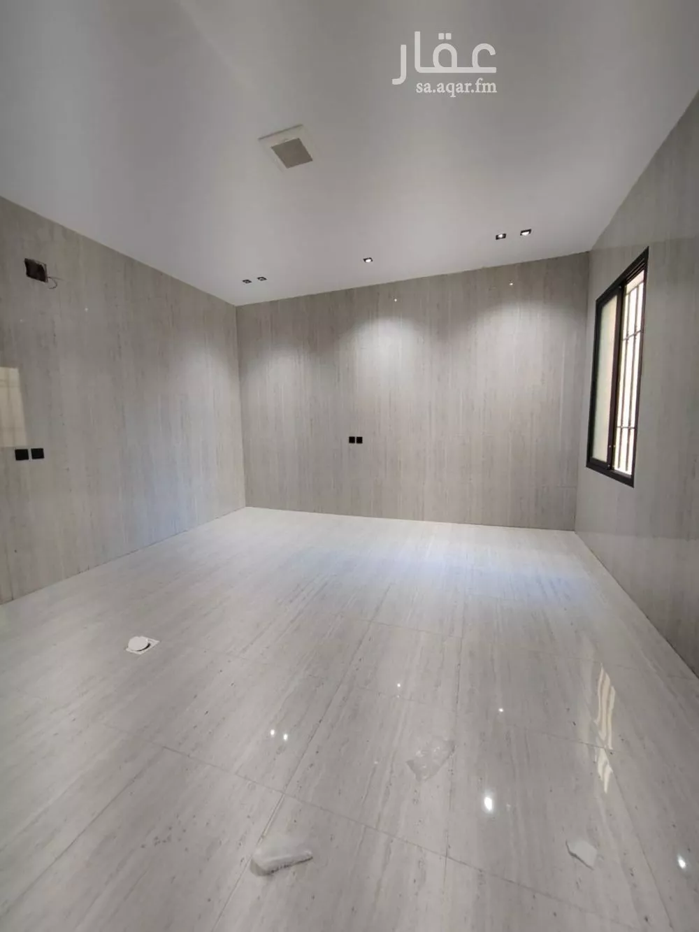 5 bedroom villa in Tuwaiq 17