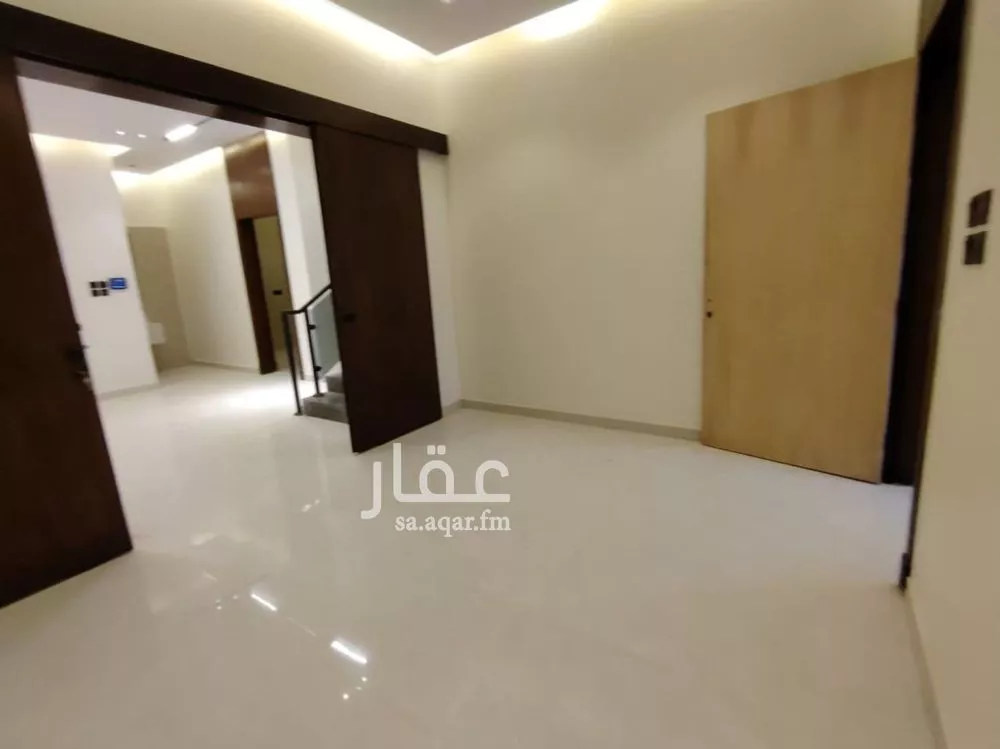 5 bedroom villa in Okaz 12