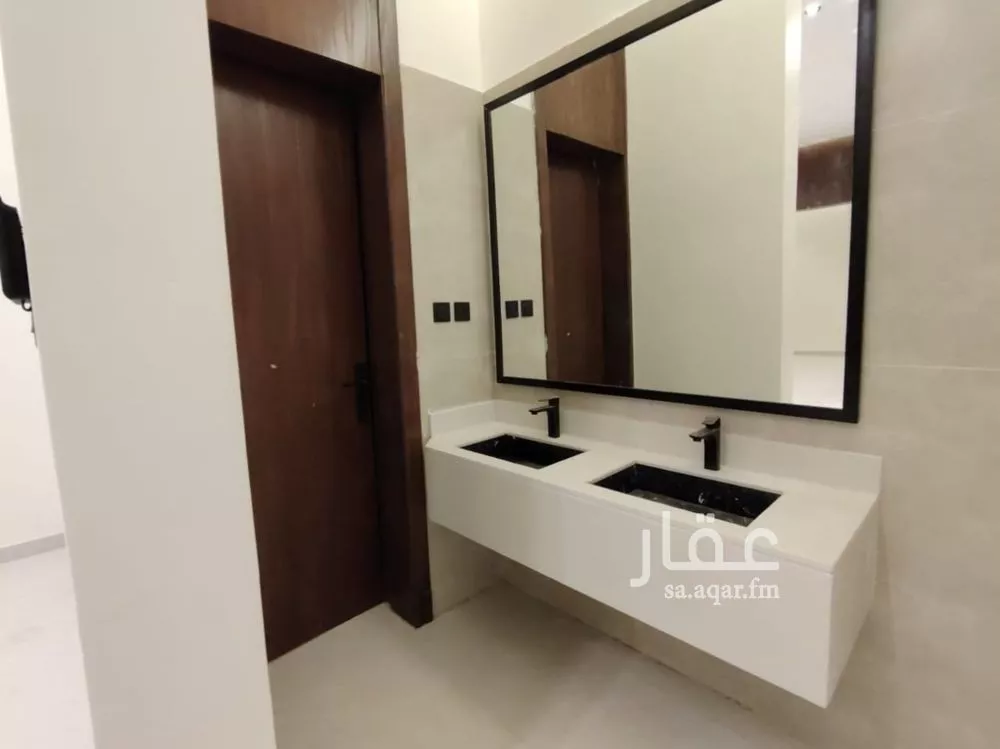 5 bedroom villa in Okaz 16
