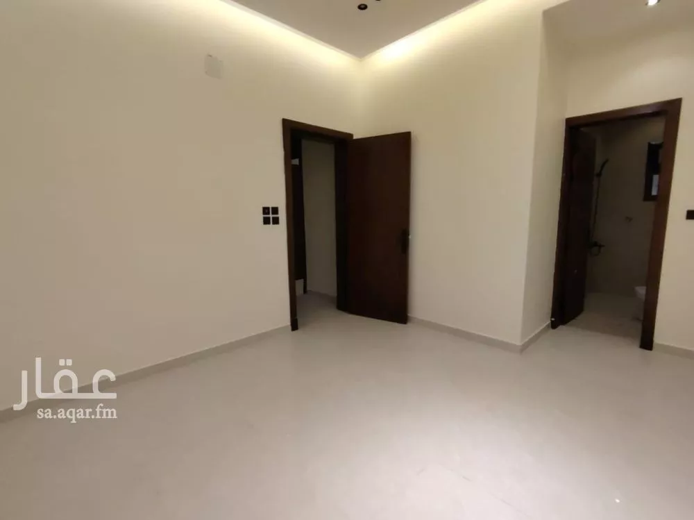 5 bedroom villa in Okaz 18