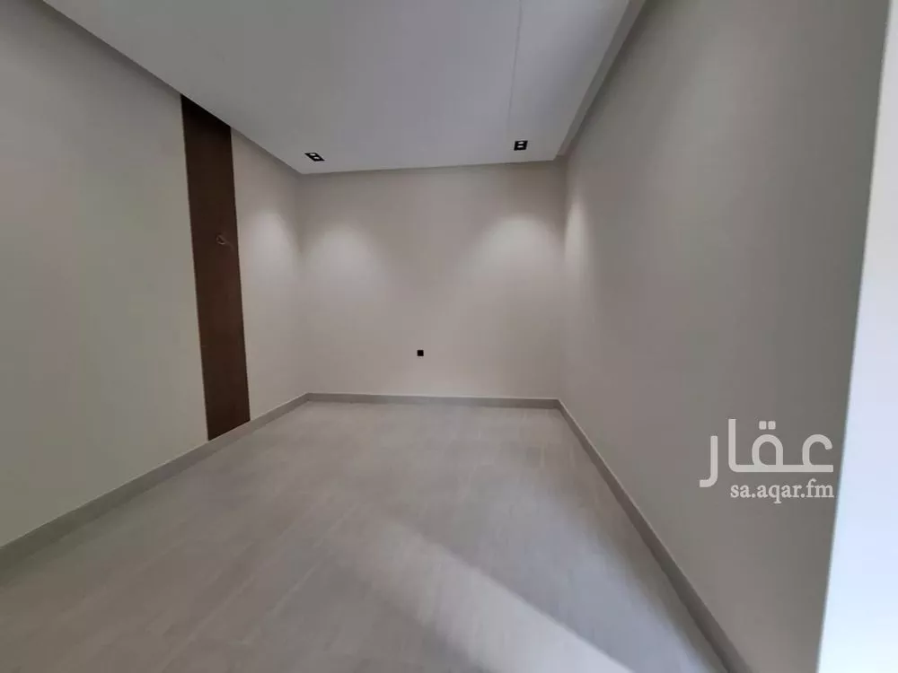 فيلا 5 غرف في العريجاء الوسطى 6