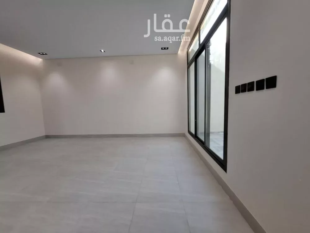 فيلا 5 غرف في العريجاء الوسطى 7