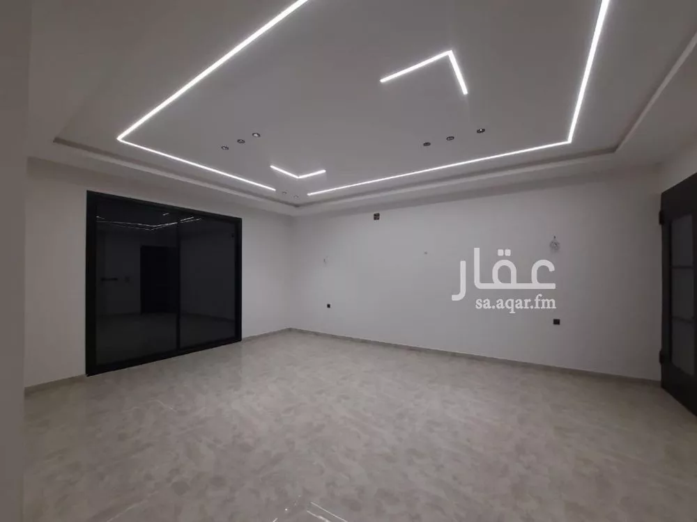 فيلا 7 غرف في طويق 19