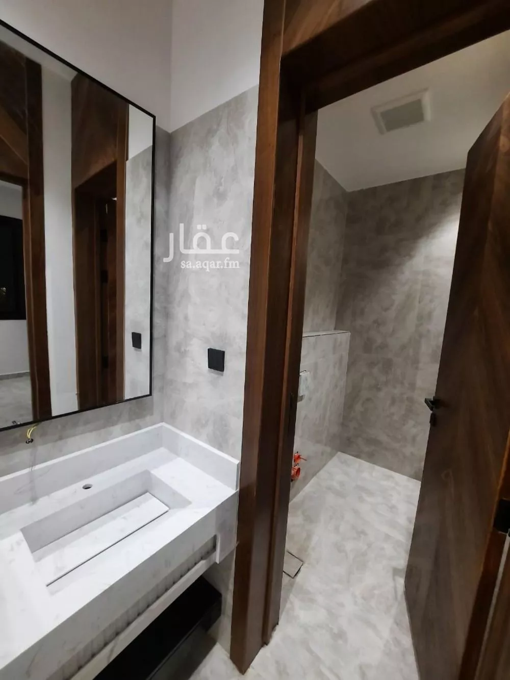 فيلا 7 غرف في طويق 25